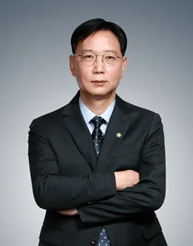 조희팔 사건 수사 ‘강력통’ 황종근 전 부장검사, 법무법인 대륜 합류