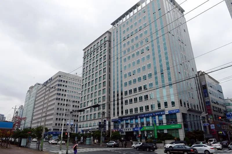 우후죽순 생기는 무늬만 로펌… ‘별산제’ 경계해야