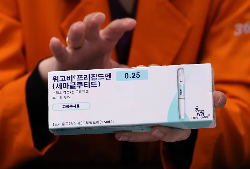 "살쪘어? 위고비 맞으러 가자".. 주사로 살 빼는 시대, 위고비 열풍의 명암 [주말의 디깅]